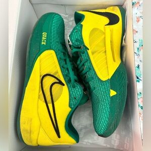 Nike Sabrina 1 (Oregon Edition)